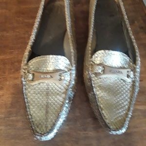 Prada Embossed pointed Toe loafers.